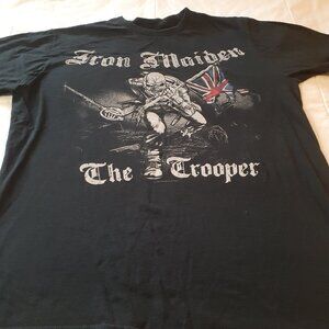 Iron Maiden The Trooper 2014 Men's T-Shirt Size Large